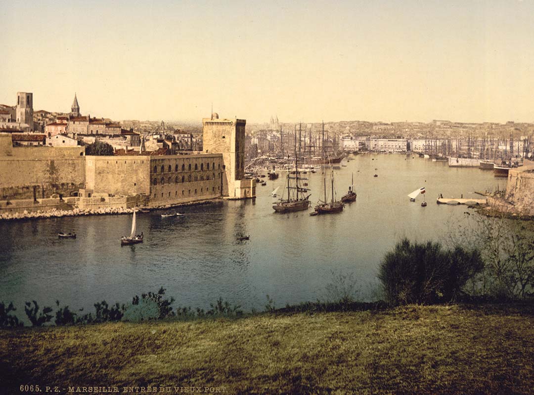 Entrée du vieux port marseille avant apres